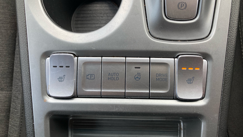 Hyundai KONA 100kW Premium 39kWh 5dr Auto Electric Hatchback